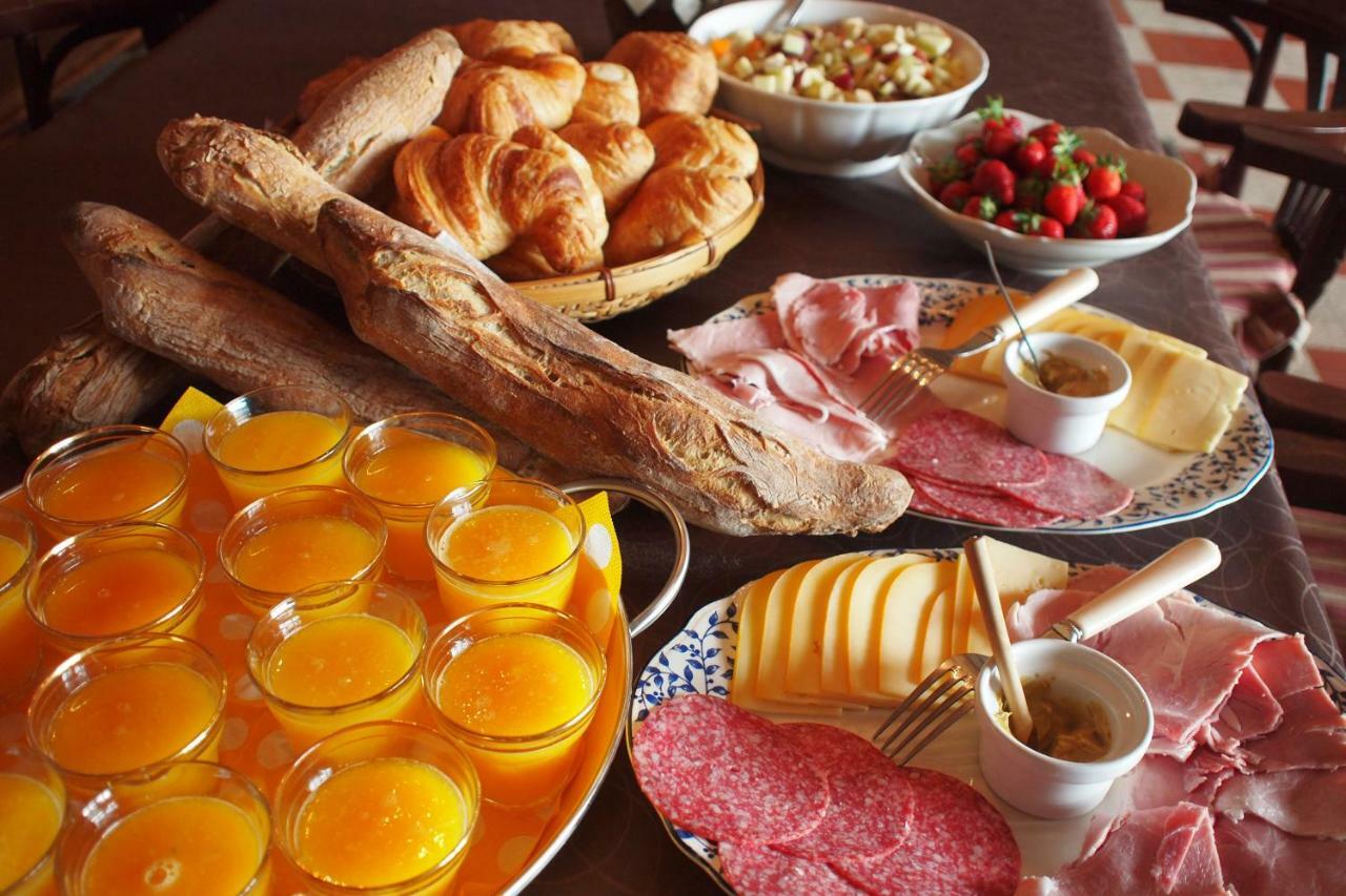 Le Couvent De Neuviale Bed and Breakfast Parisot  Eksteriør billede