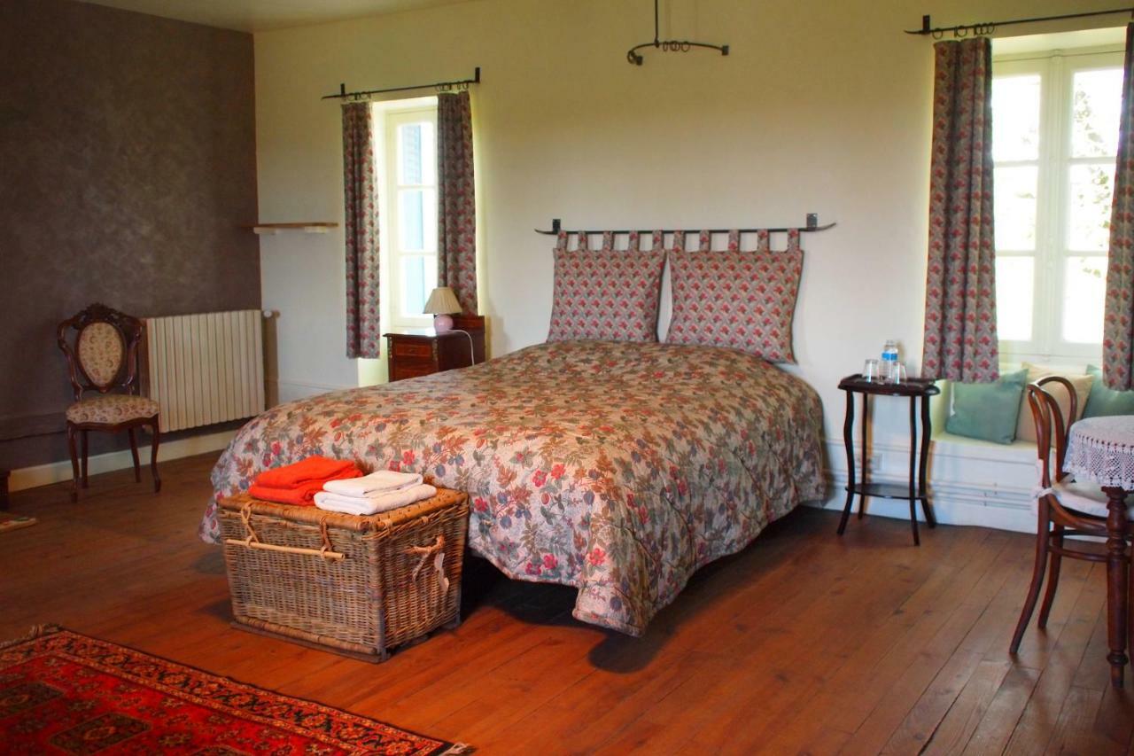 Le Couvent De Neuviale Bed and Breakfast Parisot  Eksteriør billede