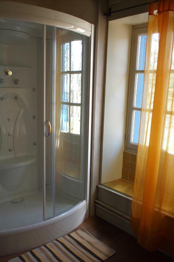 Le Couvent De Neuviale Bed and Breakfast Parisot  Eksteriør billede